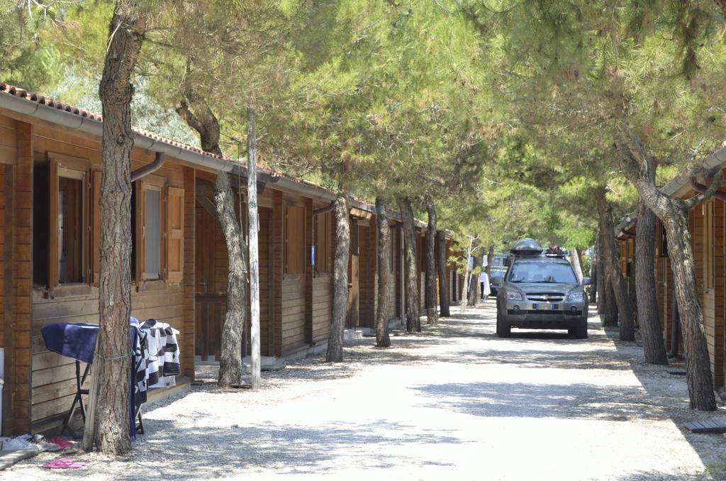 Camping La Pineta Porto Recanati Extérieur photo